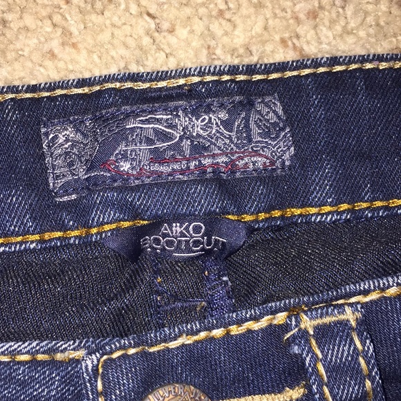 Aiko bootcut jeans by silver jeans - Picture 4 of 5